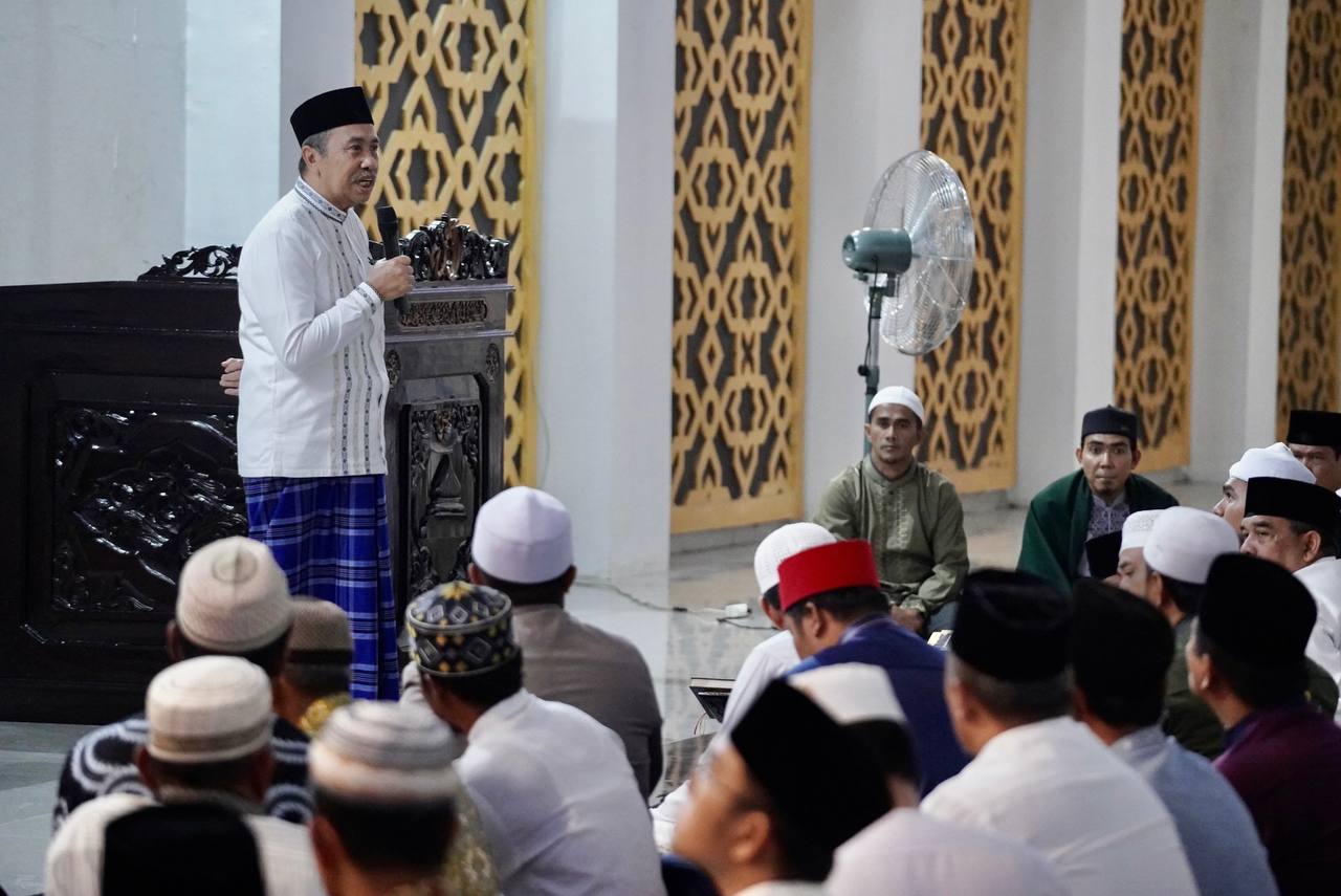 Gubri syamsuar saat menghadiri kegiatan GSSB di Masjid Nurul Wathan, Ahad (20/11). (foto/istimewa)