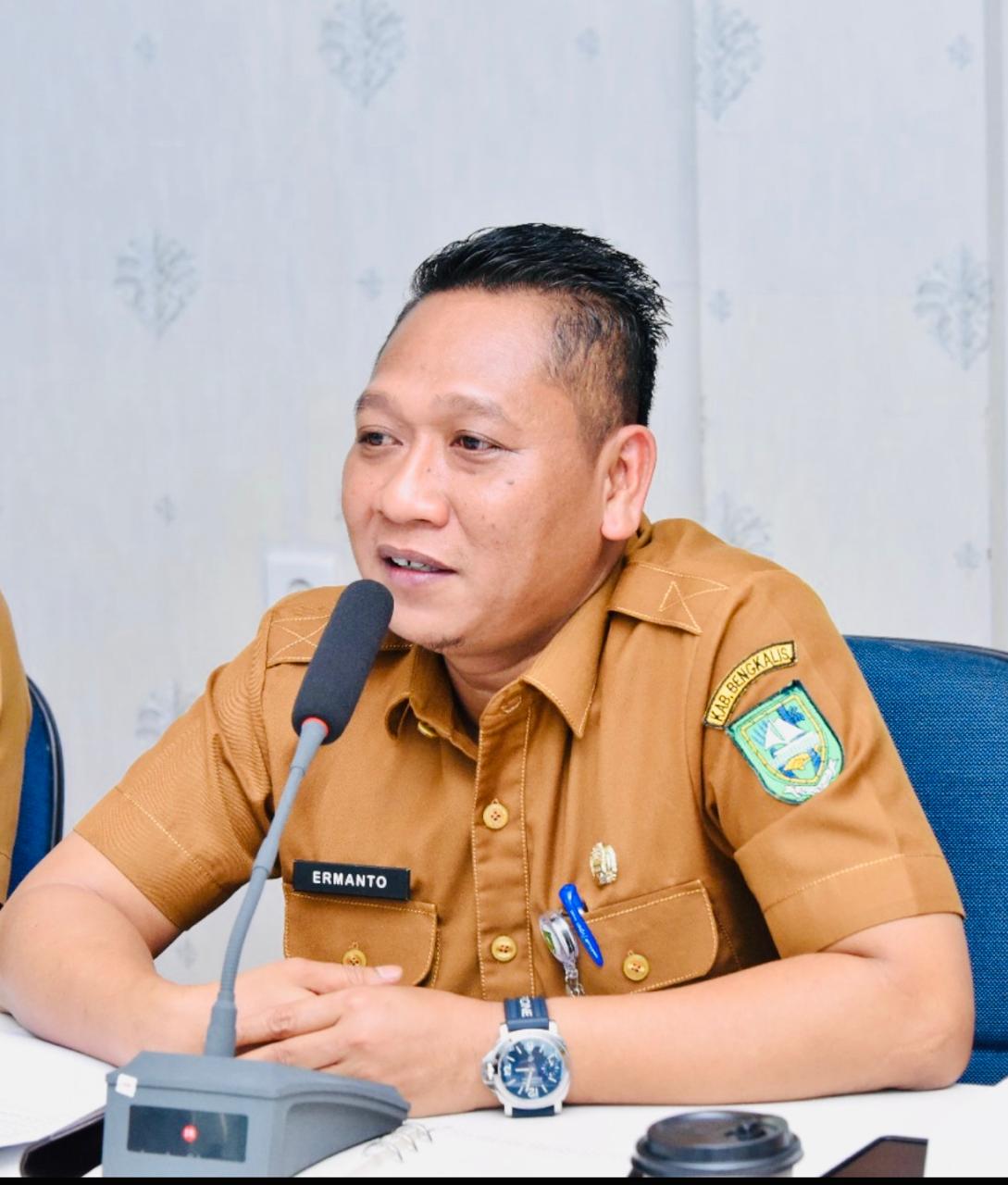 Plt Kadiskes Kabupaten Bengkalis, Ermanto.(foto:ist)