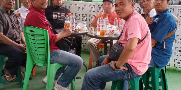 Rapat di Duri Plt Pengurus PWI Bengkalis solid tetap satu suara rapatkan barisan.( foto: ist)